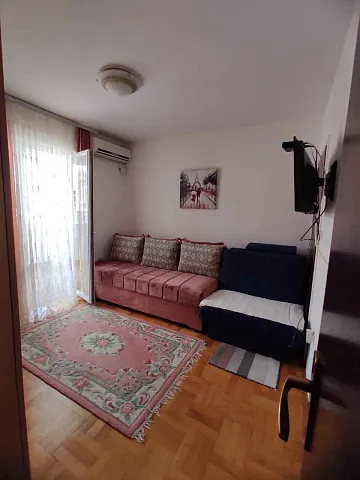 Apartment in Becici 150m from the sea — photo 4